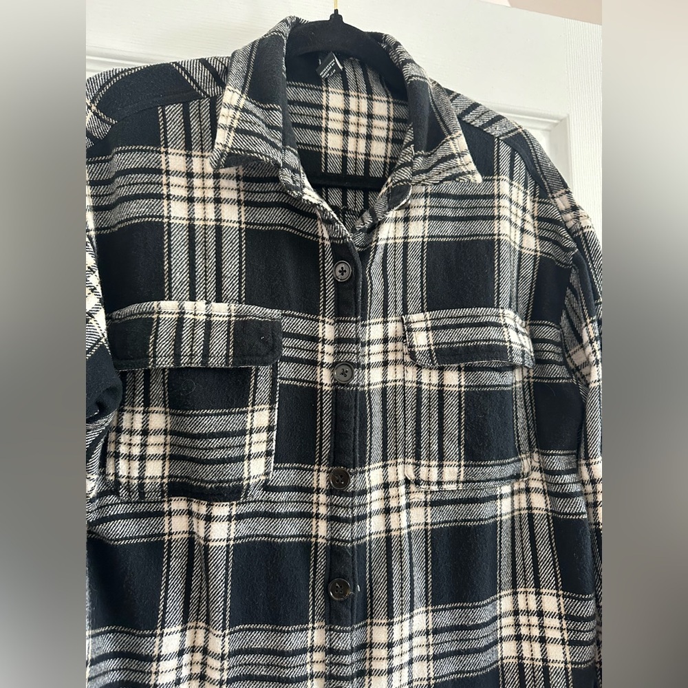 Forever 21 Shirt - Picture 5 of 5